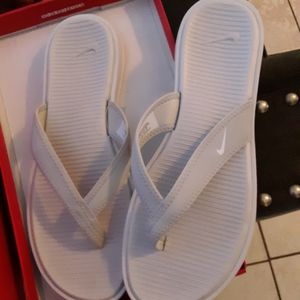 Nike FlipFlops NWOT